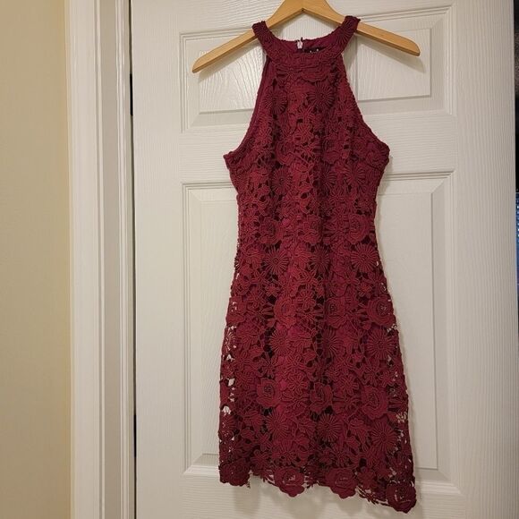 Lulu's Love Poem Magenta Lace Mini Dress M - Picture 2 of 6